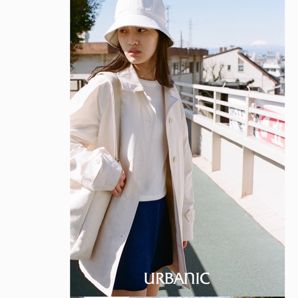 395. URBANIC Panna Half Coat Cream $460 NWOT Sz 1 One Size - Picture 4 of 6